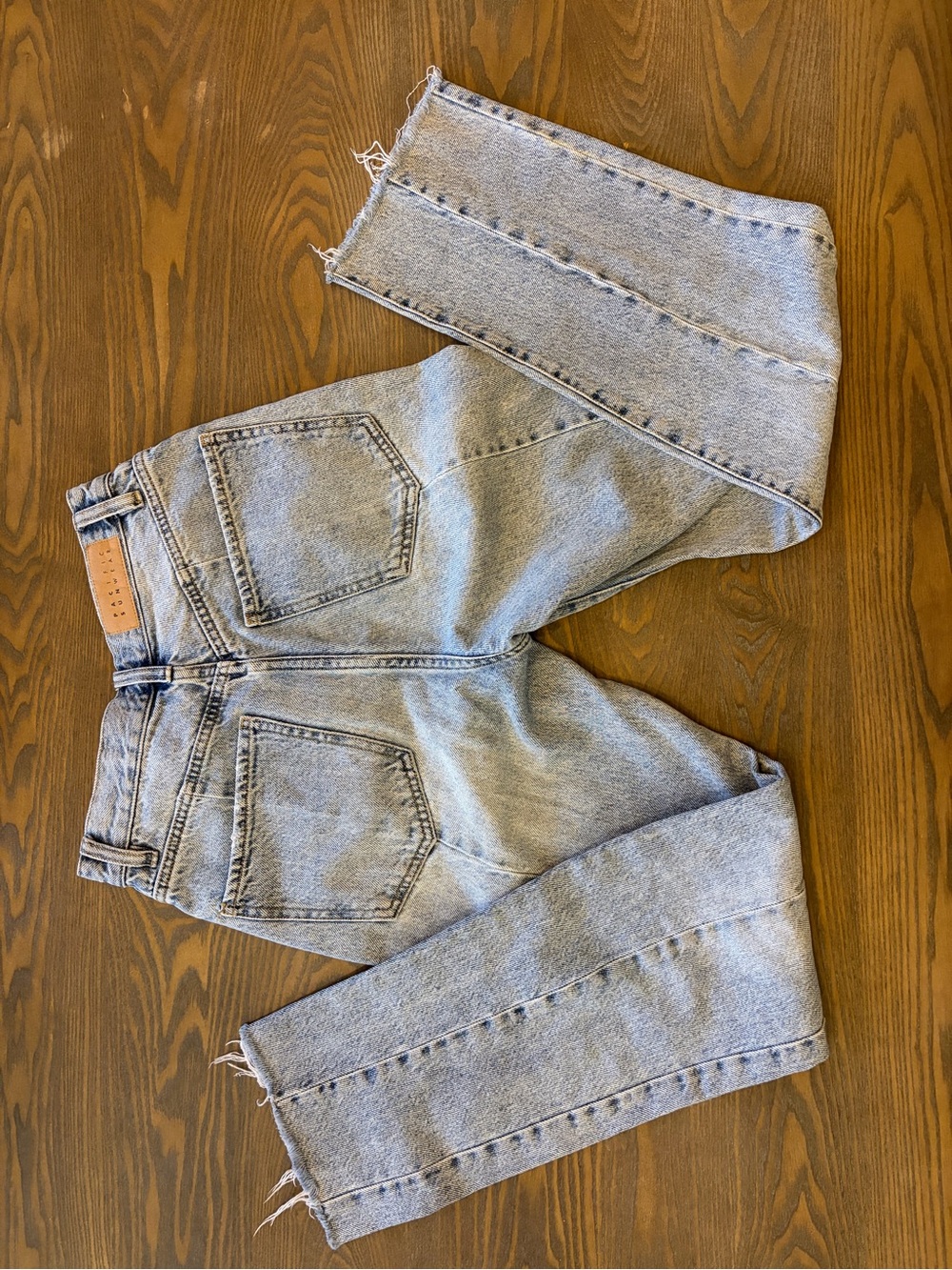 PacSun High Waisted Straight Leg Jeans Raw Hem Light Wash Size 25 - Picture 8 of 8